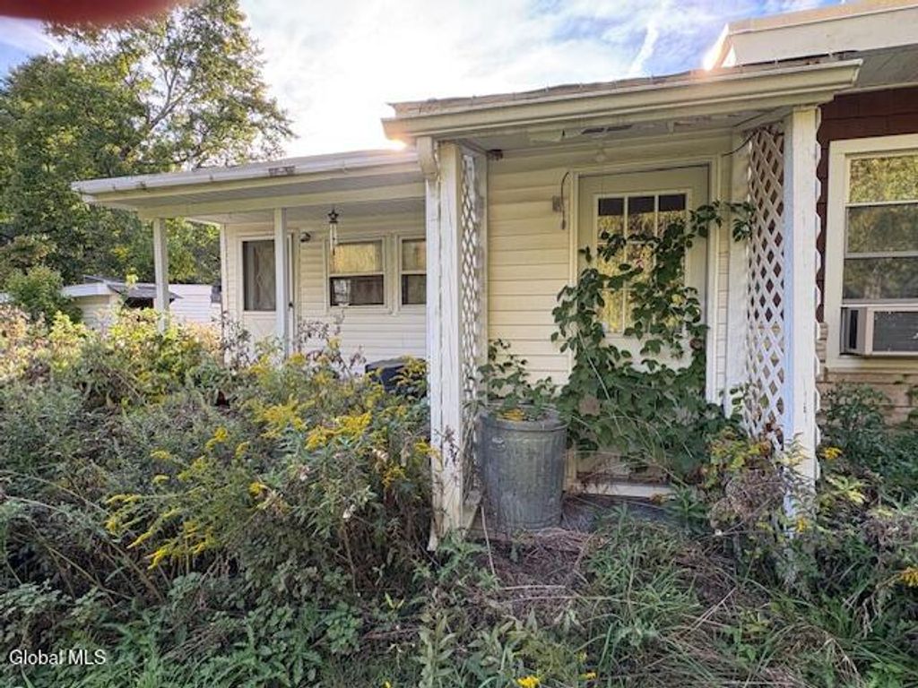 35 Nolan Road, Ballston, NY 12019