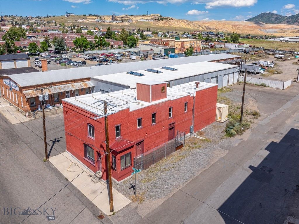 648 S Arizona Street, Butte, MT 59701