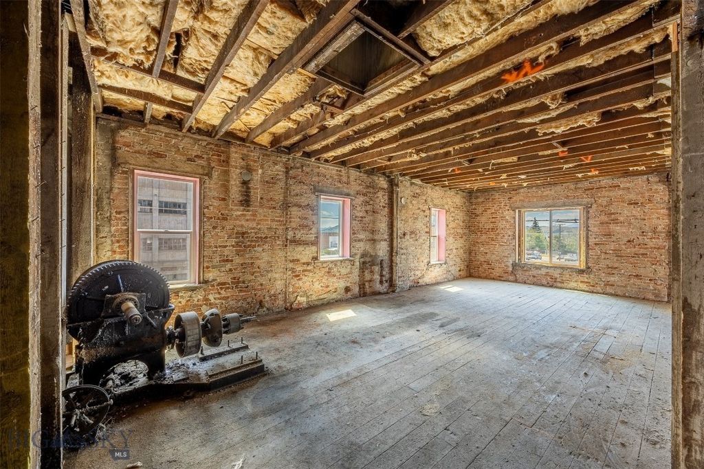 648 S Arizona Street, Butte, MT 59701 photo 8