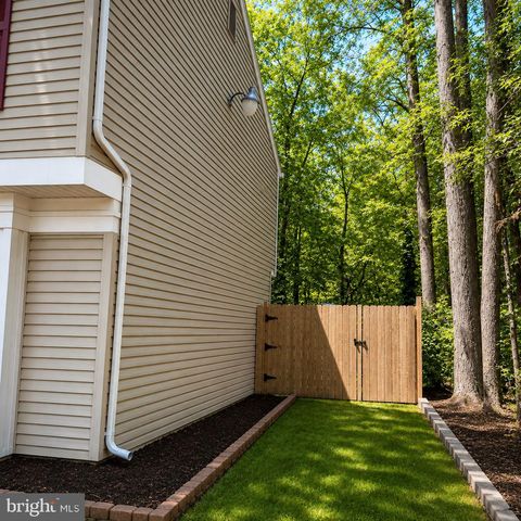 3879 KEARNYS INN PL, Waldorf, MD 20602