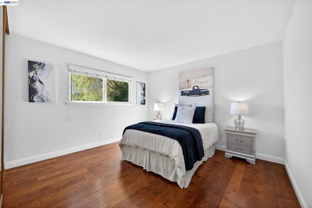 7326 Hillsdale Dr, Pleasanton, CA 94588