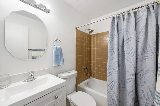 3414 NW 53RD TERRACE, Gainesville, FL 32606