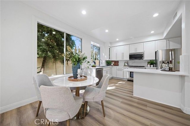 18 Broadleaf, Irvine, CA 92612