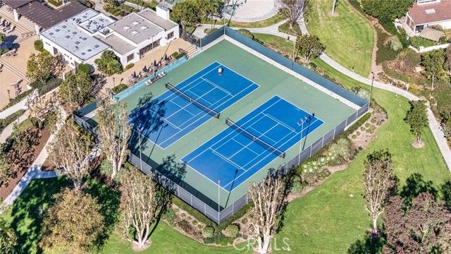 18 Broadleaf, Irvine, CA 92612