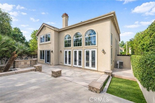 18 Broadleaf, Irvine, CA 92612