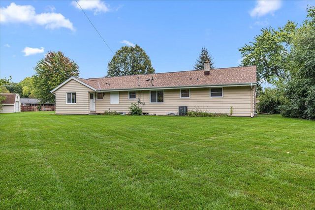 8048 N Greenview COURT, Brown Deer, WI 53223