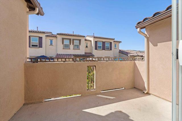 4358 Saint Cloud Way 2, Oceanside, CA 92056