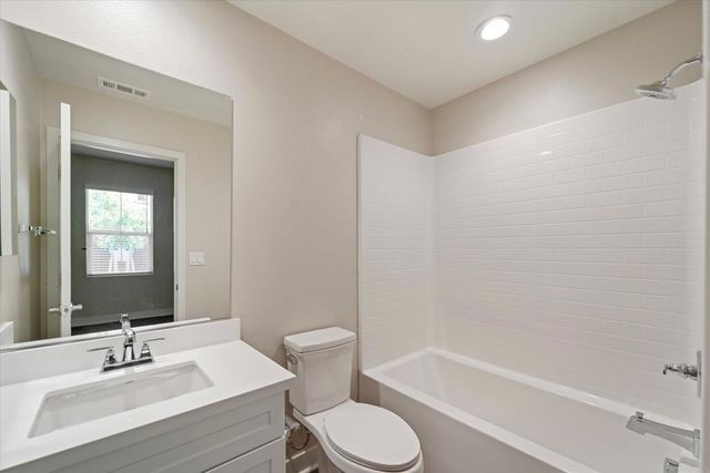 4358 Saint Cloud Way 2, Oceanside, CA 92056