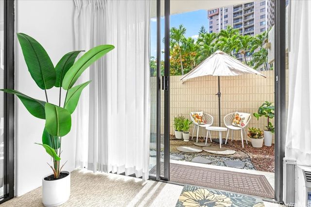 98-500 Koauka Loop 1K, Aiea, HI 96701