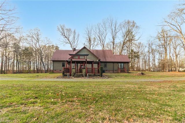 3435 Staley Store Road, Liberty, NC 27298