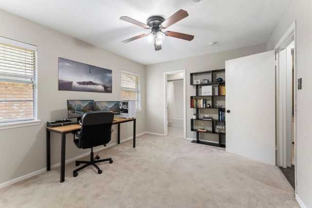 748 Talmalge Hall Drive, Conroe, TX 77302