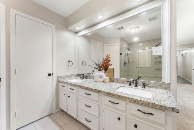 748 Talmalge Hall Drive, Conroe, TX 77302