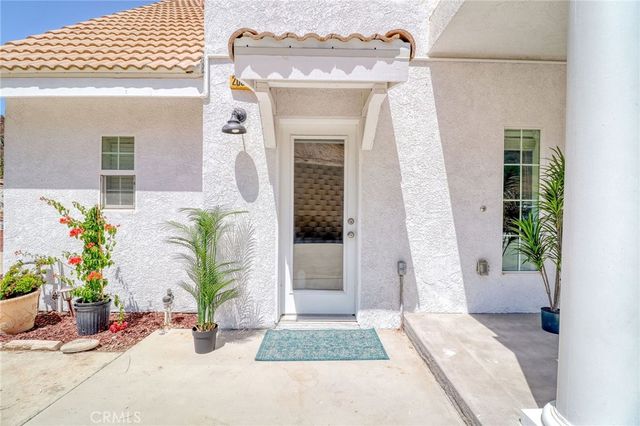 20948 Onaknoll Drive, Lake Mathews, CA 92570