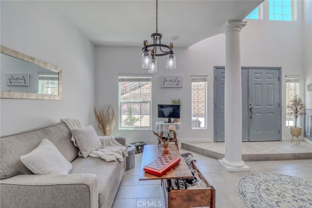 20948 Onaknoll Drive, Lake Mathews, CA 92570