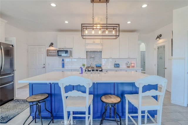 20948 Onaknoll Drive, Lake Mathews, CA 92570