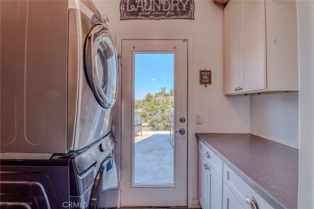 20948 Onaknoll Drive, Lake Mathews, CA 92570