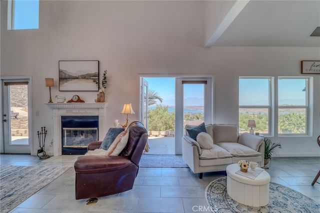 20948 Onaknoll Drive, Lake Mathews, CA 92570