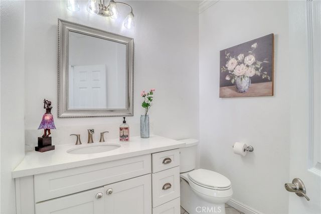 20948 Onaknoll Drive, Lake Mathews, CA 92570