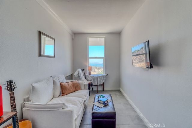 20948 Onaknoll Drive, Lake Mathews, CA 92570