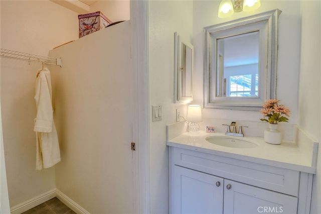 20948 Onaknoll Drive, Lake Mathews, CA 92570