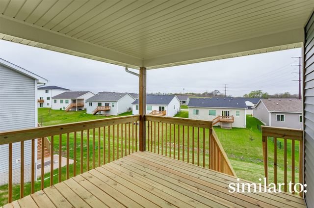 8208 Mahon Court, Johnston, IA 50131