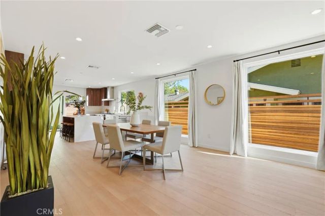 1710 Phillips Way, Los Angeles, CA 90042