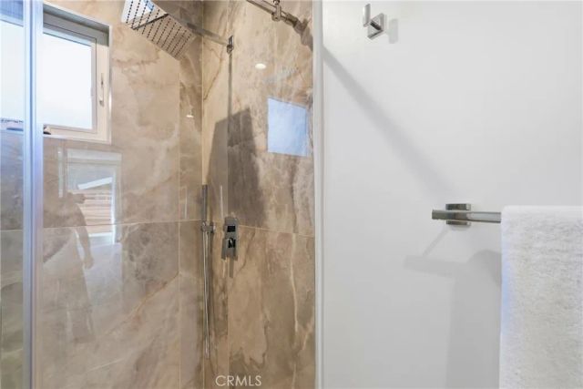 1710 Phillips Way, Los Angeles, CA 90042
