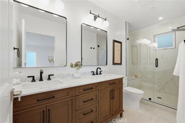 1710 Phillips Way, Los Angeles, CA 90042