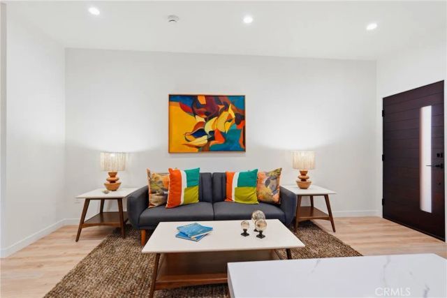 1710 Phillips Way, Los Angeles, CA 90042