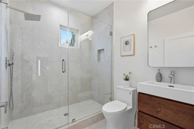 1710 Phillips Way, Los Angeles, CA 90042