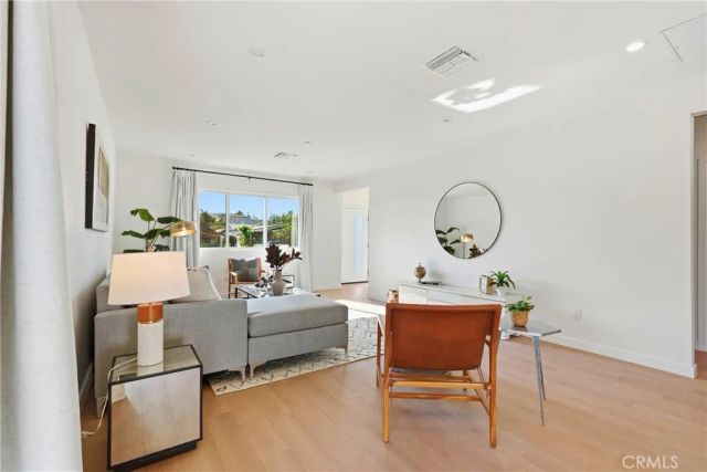 1710 Phillips Way, Los Angeles, CA 90042
