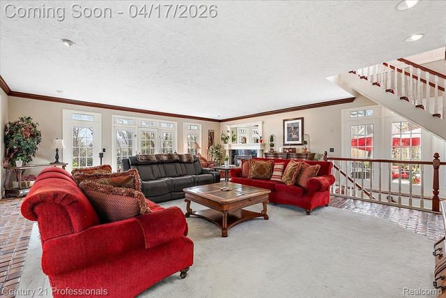 5423 Bristol Parke Drive, Independence Charter Township, MI 48348