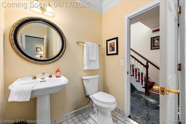 5423 Bristol Parke Drive, Independence Charter Township, MI 48348