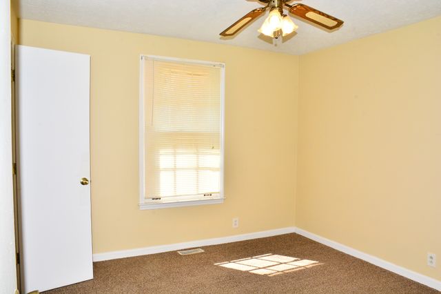 109 Shady View Dr, Hendersonville, TN 37075