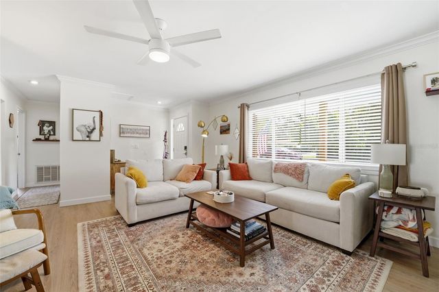 2600 CAMBRIDGE DRIVE, Sarasota, FL 34232