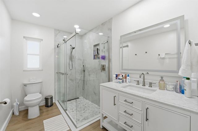 2600 CAMBRIDGE DRIVE, Sarasota, FL 34232