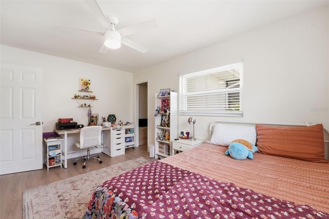 2600 CAMBRIDGE DRIVE, Sarasota, FL 34232