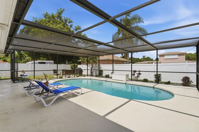 2600 CAMBRIDGE DRIVE, Sarasota, FL 34232