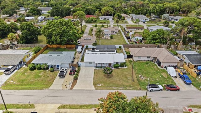 2600 CAMBRIDGE DRIVE, Sarasota, FL 34232