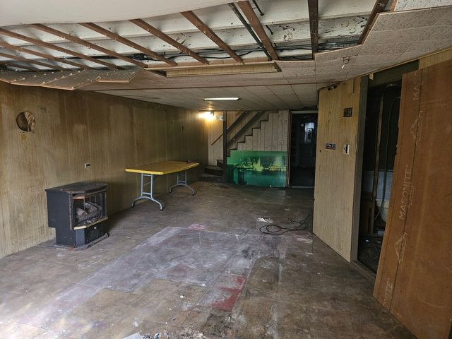 2711 N 77th Avenue, Elmwood Park, IL 60707