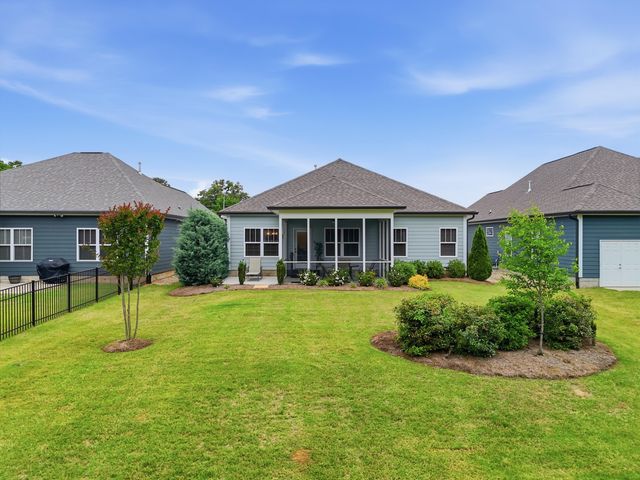 8489 Cherrybark Lane, Ooltewah, TN 37363