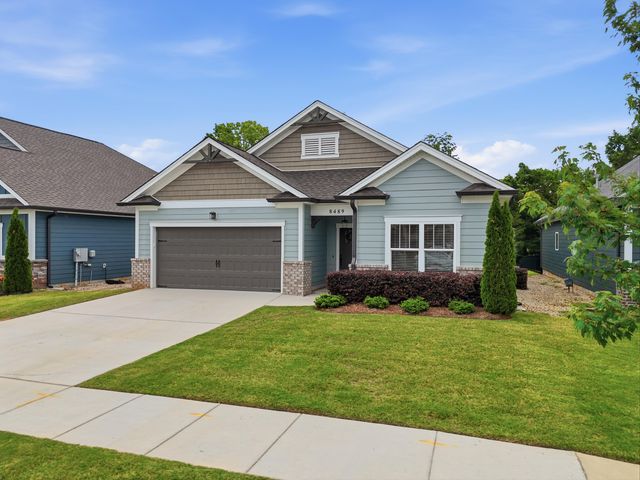 8489 Cherrybark Lane, Ooltewah, TN 37363