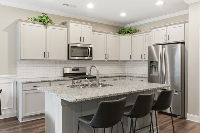 8489 Cherrybark Lane, Ooltewah, TN 37363