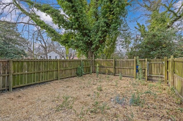 258 Douglas AVE, Portsmouth, VA 23707