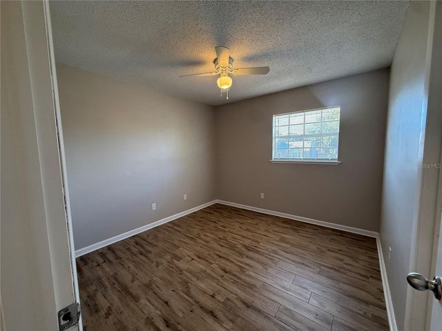 489 S DEERWOOD AVENUE, Orlando, FL 32825