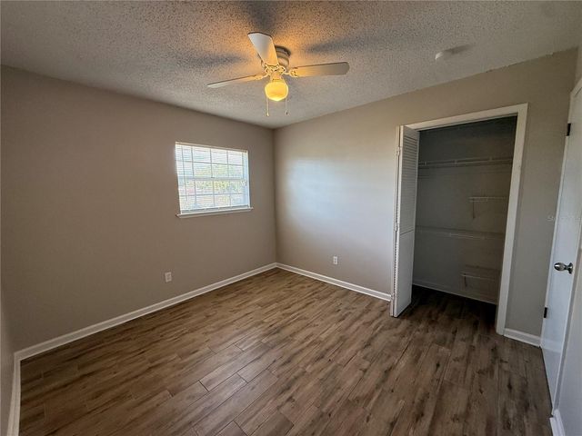 489 S DEERWOOD AVENUE, Orlando, FL 32825