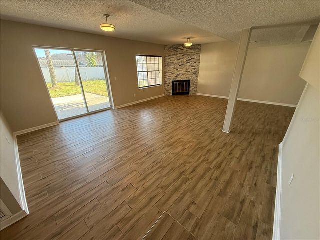 489 S DEERWOOD AVENUE, Orlando, FL 32825