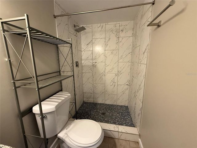 489 S DEERWOOD AVENUE, Orlando, FL 32825