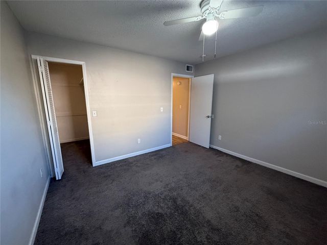 489 S DEERWOOD AVENUE, Orlando, FL 32825