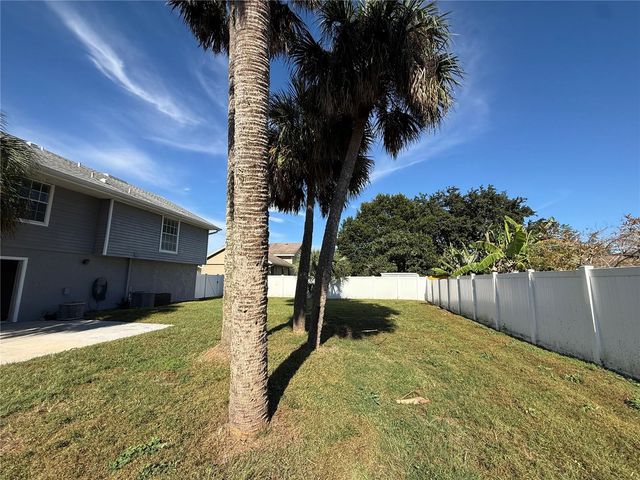 489 S DEERWOOD AVENUE, Orlando, FL 32825